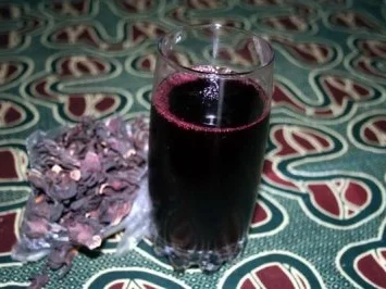 "Bissap" Hibiskusblüten-Getränk aus Westafrika - Rezept - Bild Nr. 3