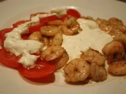 Garnelen an Frischkäse-Joghurt-Dip und Tomate - Rezept