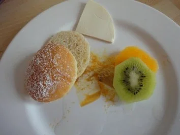 Rezept: Fastfood-Frucht-Burger :-)) Bild Nr. 5 Fastfood-Frucht-Burger :-)) - Rezept - Bild Nr. 5