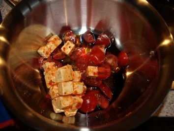 Rezept: Ruccolasalat mit Feta und Datteltomaten Bild Nr. 2 Ruccolasalat mit Feta und Datteltomaten - Rezept - Bild Nr. 2