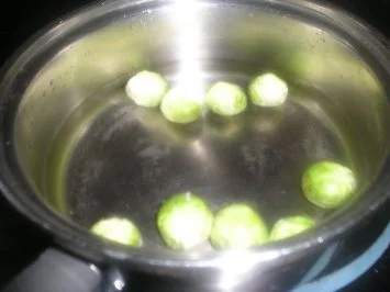 WOK - Süßsaures Wintergemüse mit Walnüssen und Putenstreifen - Rezept - Bild Nr. 4