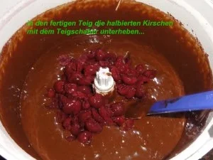 Rezept: Muffin: SCHOKO - CHILLI - KIRSCHEN Bild Nr. 6 Muffin: SCHOKO - CHILLI - KIRSCHEN - Rezept - Bild Nr. 6
