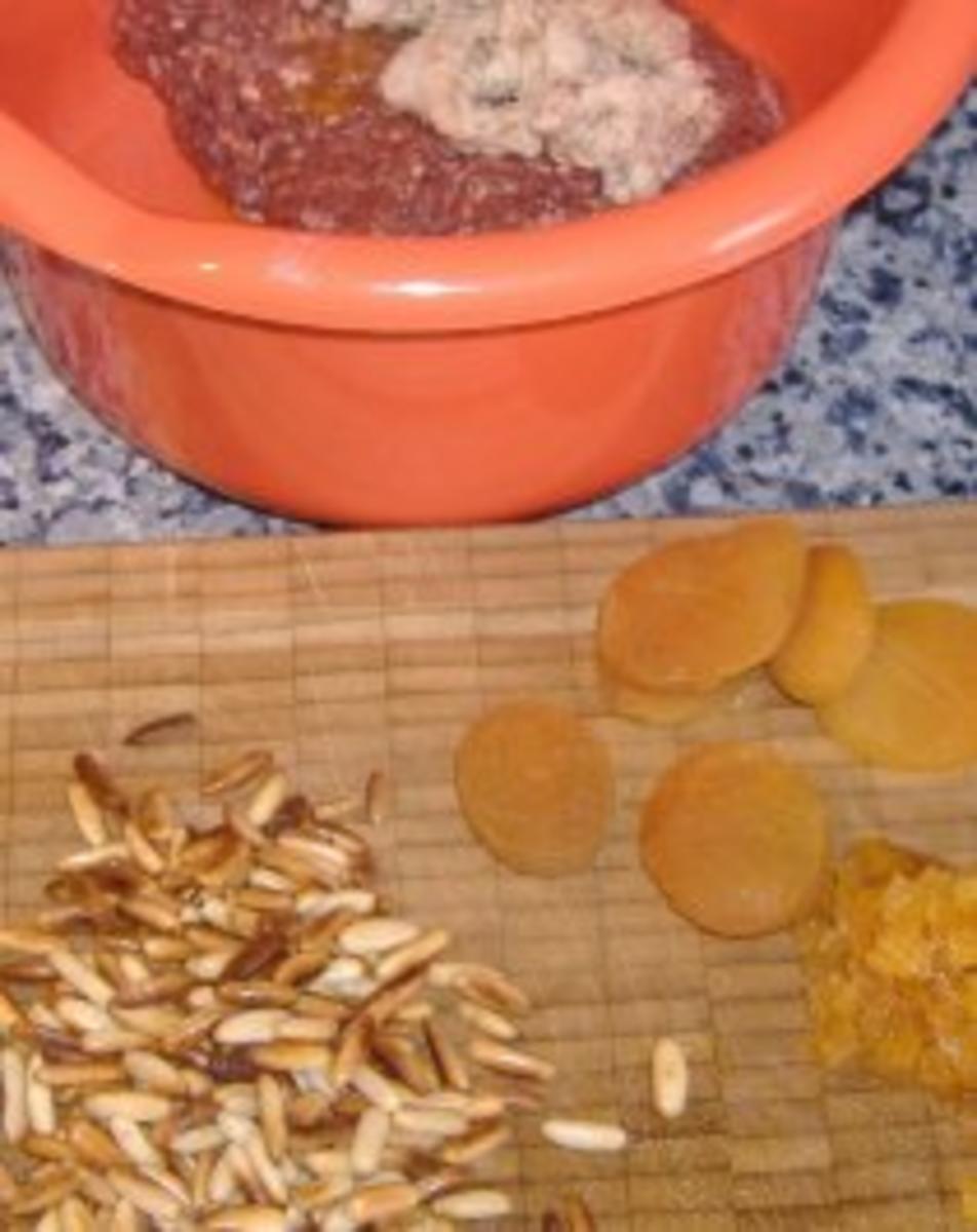 Rinderhackbällchen mit Ziegenkäse und getrockneten Aprikosen - Rezept - Bild Nr. 2