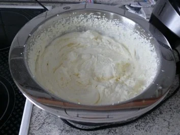 Kirsch ~ Sahne ~ Torte - Rezept - Bild Nr. 7