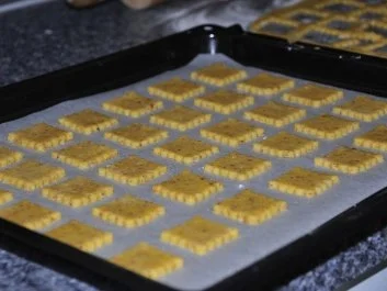 Weihnachtsplätzchen - Orangen-Marzipan-Kekse - Rezept - Bild Nr. 2