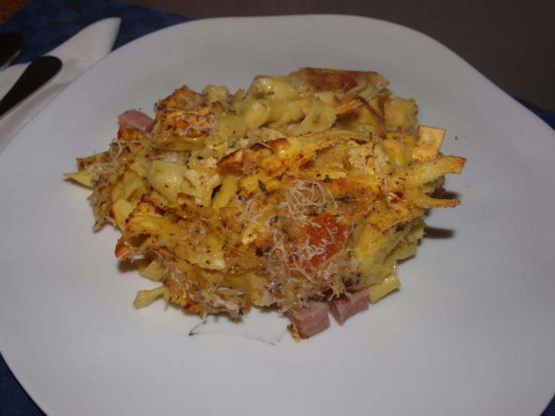 Nudelauflauf mit Schinken Tagliatelle al forno - einfach - von pasta ...