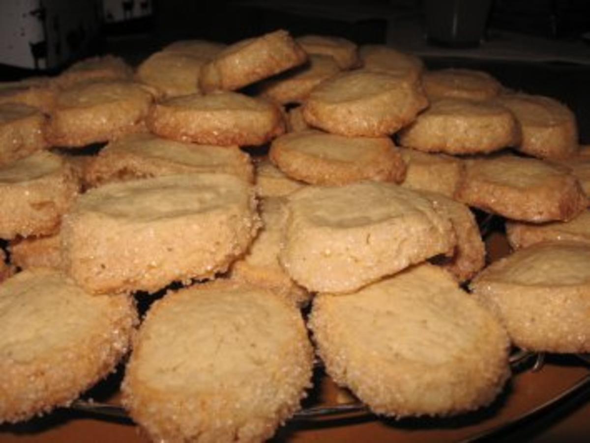 Bilder für Heidesand-Zimt-Plätzchen Rezept