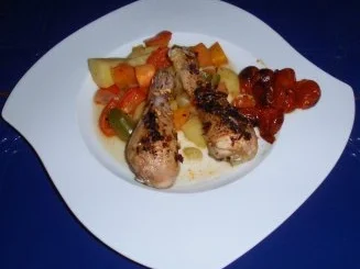 Rezept: Hähnchenschenkel mit Ofengemüse und Grilltomaten Bild Nr. 8 Hähnchenschenkel mit Ofengemüse und Grilltomaten - Rezept - Bild Nr. 8