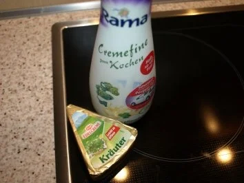 Lachspfanne mit Käse-Sahne-Soße - Rezept - Bild Nr. 2