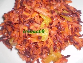 Fruchtiger Möhrensalat - Rezept