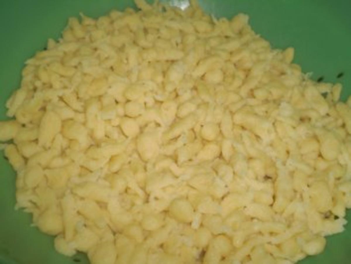 Bilder für Hausgemachte Spätzle (Grundrezept) - Rezept