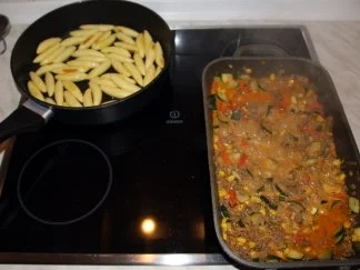 Rezept: Liaison zwischen Schupfnudeln und Hackfleisch Bild Nr. 4 Liaison zwischen Schupfnudeln und Hackfleisch - Rezept - Bild Nr. 4