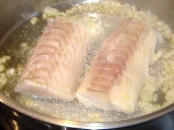 Kabeljau mit Blumenkohl und grüner Sauce - Rezept - Bild Nr. 3