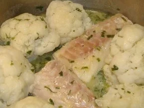 Kabeljau mit Blumenkohl und grüner Sauce - Rezept - Bild Nr. 5