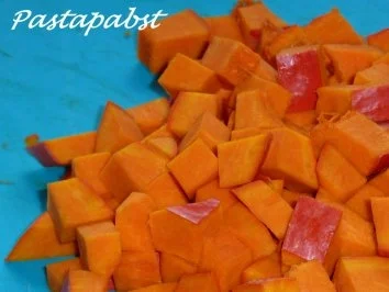 Rezept: Tagliatelle mit Kürbis Bild Nr. 2 Tagliatelle mit Kürbis - Rezept - Bild Nr. 2