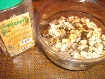 Rezept: Pilzrisotto mit fruchtigen Putenstreifen im Schnittlauchring Bild Nr. 2 Pilzrisotto mit fruchtigen Putenstreifen im Schnittlauchring - Rezept - Bild Nr. 2