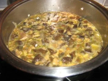 Rezept: Pilzrisotto mit fruchtigen Putenstreifen im Schnittlauchring Bild Nr. 5 Pilzrisotto mit fruchtigen Putenstreifen im Schnittlauchring - Rezept - Bild Nr. 5