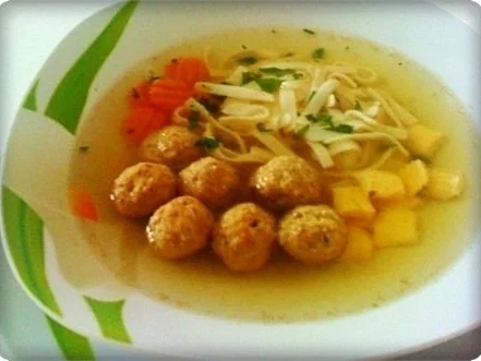 Rezept: Hochzeitsuppe mit Hackklößchen Bild Nr. 15 Hochzeitsuppe mit Hackklößchen - Rezept - Bild Nr. 15