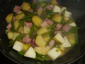 Kasseler-Eintopf mit Birnen und Bohnen - Rezept - Bild Nr. 4