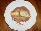 Gebratenes Zanderfilet auf Gemüserahmkraut mit violetter Senfsoße - Rezept