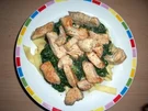 Rezept: Spinatnudeln mit Hähnchenfilet Bild Nr. 2 Spinatnudeln mit Hähnchenfilet - Rezept - Bild Nr. 2