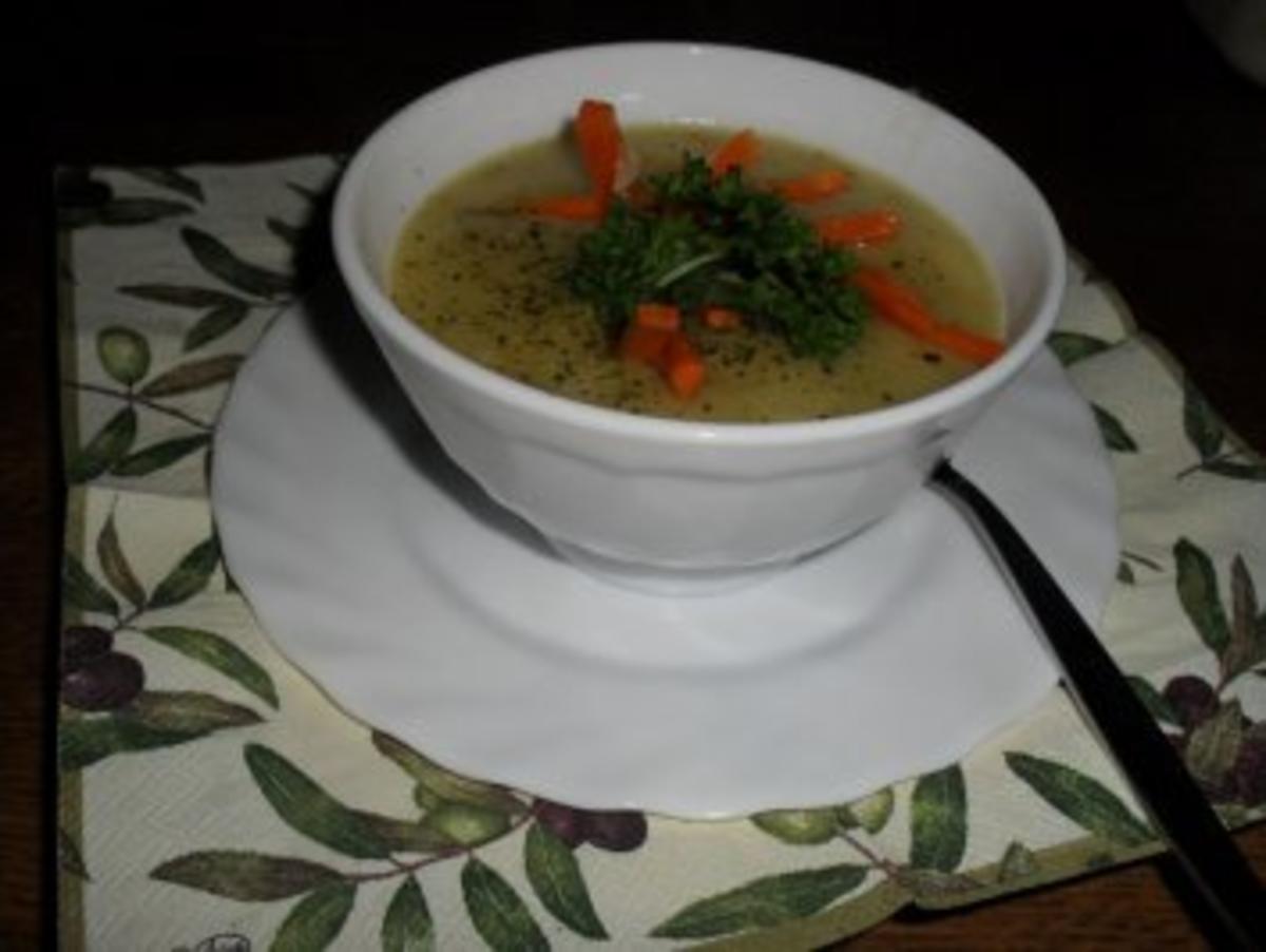 Pastinaken-Suppe mit Karottenstäbchen - Rezept - Bild Nr. 6
