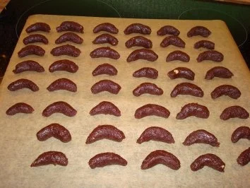 Rezept: Schokoladenkipferl Bild Nr. 6 Schokoladenkipferl - Rezept - Bild Nr. 6