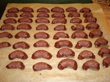 Rezept: Schokoladenkipferl Bild Nr. 11 Schokoladenkipferl - Rezept - Bild Nr. 11