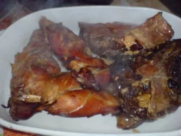 Rezept: Kaninchenkeulen und Kasslerkamm mit Rotkraut zu Klößen oder Salzkartoffeln Bild Nr. 17 Kaninchenkeulen und Kasslerkamm mit Rotkraut zu Klößen oder Salzkartoffeln - Rezept - Bild Nr. 17