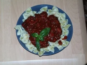 Tomaten - Basilikum - Soße für Pastagerichte - Rezept