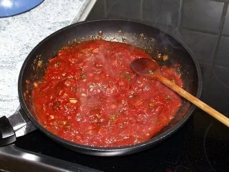 Tomaten - Basilikum - Soße für Pastagerichte - Rezept - Bild Nr. 5