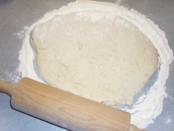 Pizza: Gefüllte-Pizza - Rezept - Bild Nr. 2