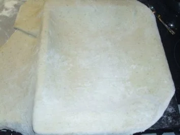 Pizza: Gefüllte-Pizza - Rezept - Bild Nr. 3