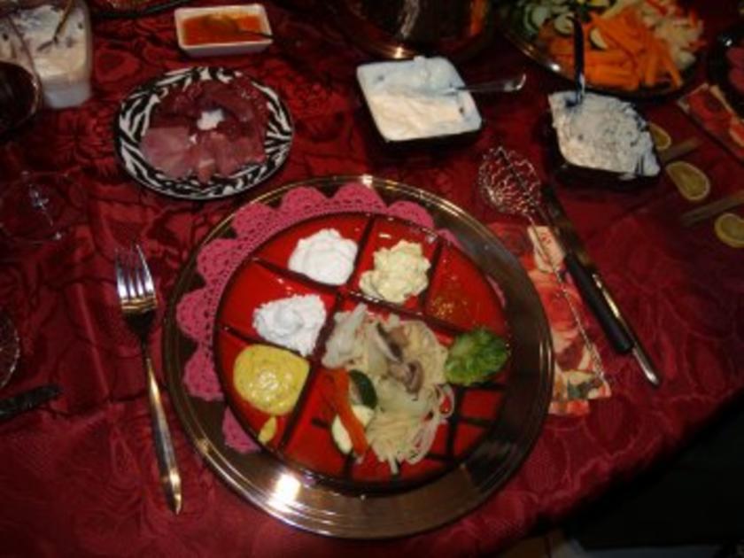 Mongolentopf = Fleisch und Gemüse-Fondue - Rezept - kochbar.de