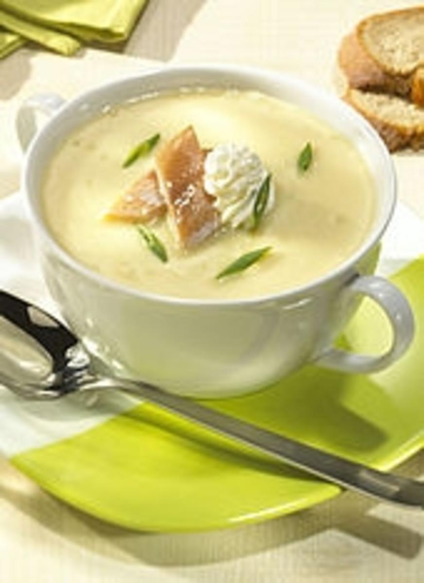 Bilder für Kartoffelsuppe mit geräucherter Forelle und Apfel - Rezept