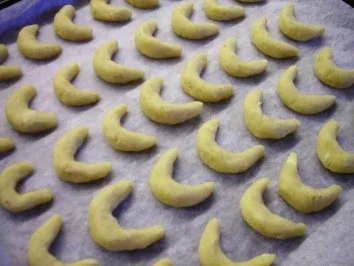 Walnusskipferl - Rezept - Bild Nr. 3