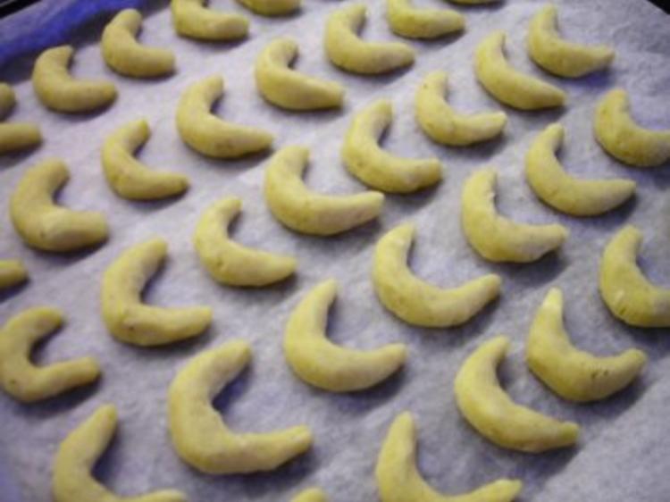 Walnusskipferl - einfach - von Schokoflocke