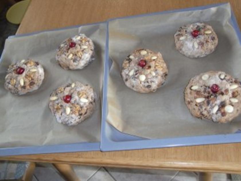 Weihnachtliches Früchtebrot - einfach - von Silvia44