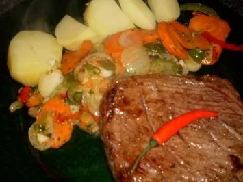 Dakota - Steak mit Paradiesgemüse & Kartoffeln - Rezept - Bild Nr. 5