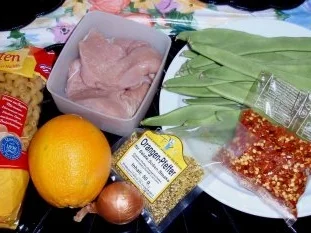 Bohnen-Putenfleisch-Pfanne mit Spiralnudeln - Rezept - Bild Nr. 2