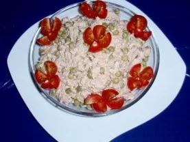 Erbsen-Eier-Thunfisch vereint zu einem Salat - Rezept - Bild Nr. 4