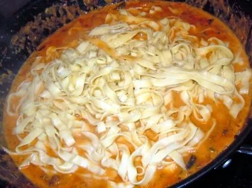 Schweinefilet "Char Siew" mit in Gemüsesauce geschwenkter Tagiatelle - Rezept - Bild Nr. 8