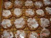 Rezept: Weihnachtsplätzchen : Nuss-Nougat-Plätzchen Weihnachtsplätzchen : Nuss-Nougat-Plätzchen - Rezept