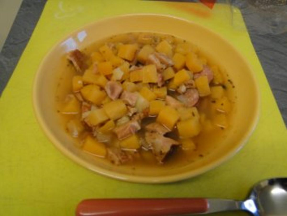 Bilder für Steckrübensuppe (Familiengericht) Schnell noch ein Superleckeres Süppchen - Rezept