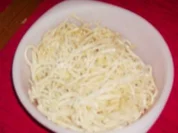 Spaghetti-Salat mit Kräuter-Sahne-Sauce - Rezept