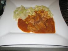 Kalbsrahmgulasch mit Knöpfli - Rezept