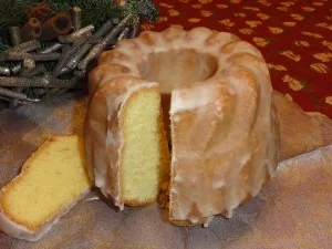 Rezept: KuchenZwerg: ZITRONEN-GUGELHUPF Bild Nr. 4 KuchenZwerg: ZITRONEN-GUGELHUPF - Rezept - Bild Nr. 4