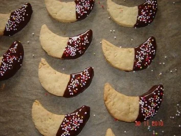 Weihnachtsplätzchen : Gewürz-Halbmonde - Rezept - Bild Nr. 5