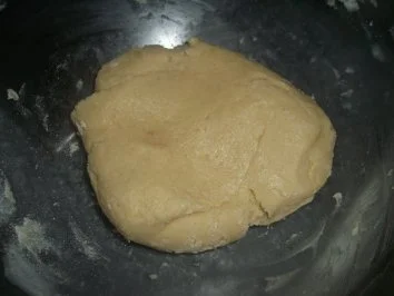 Rezept: Nougat-Schicht-Plätzchen Bild Nr. 2 Nougat-Schicht-Plätzchen - Rezept - Bild Nr. 2