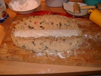 Rezept: Marzipanstollen Bild Nr. 6 Marzipanstollen - Rezept - Bild Nr. 6